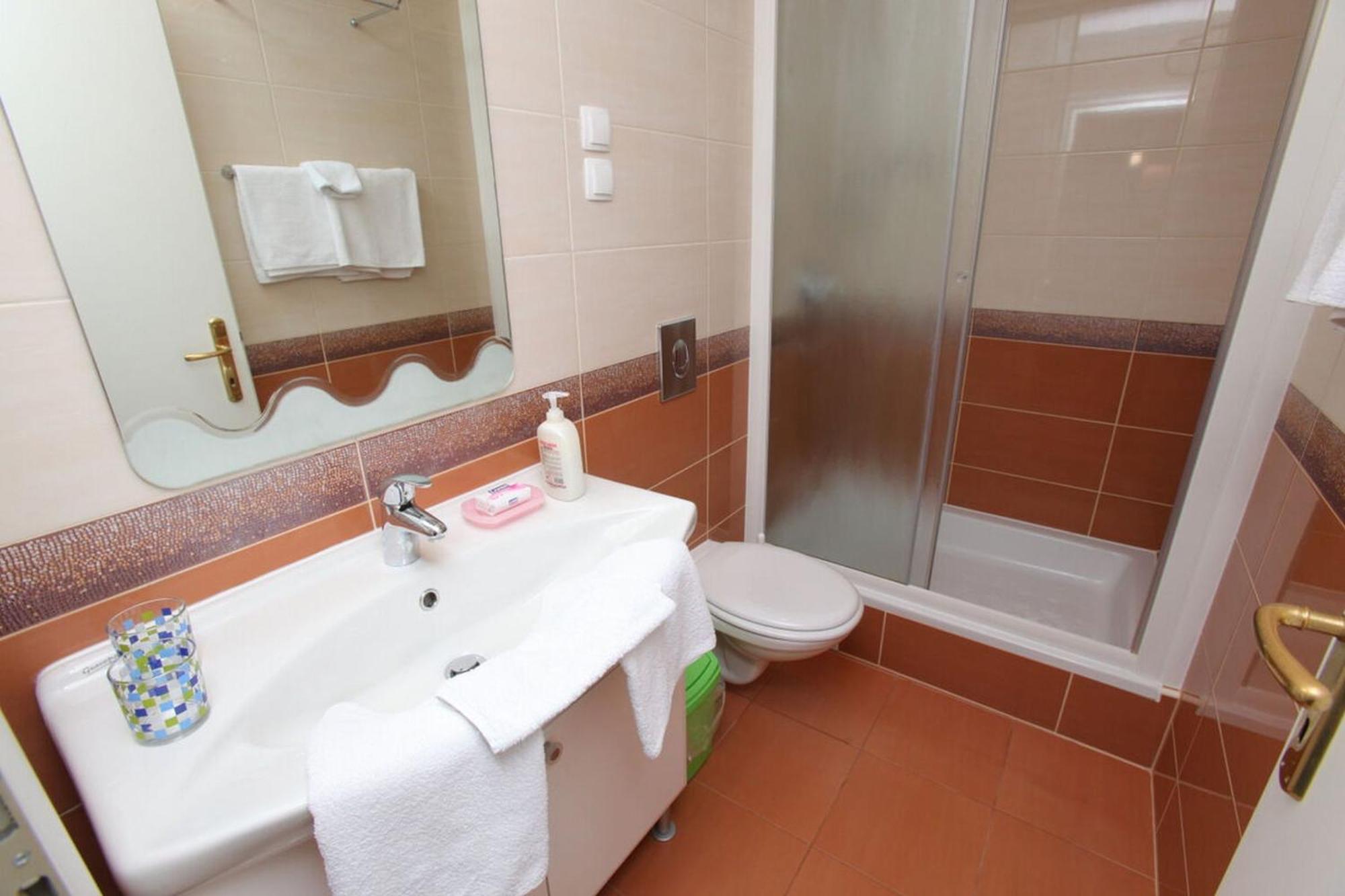 Apartments Jole Vrboska Zewnętrze zdjęcie